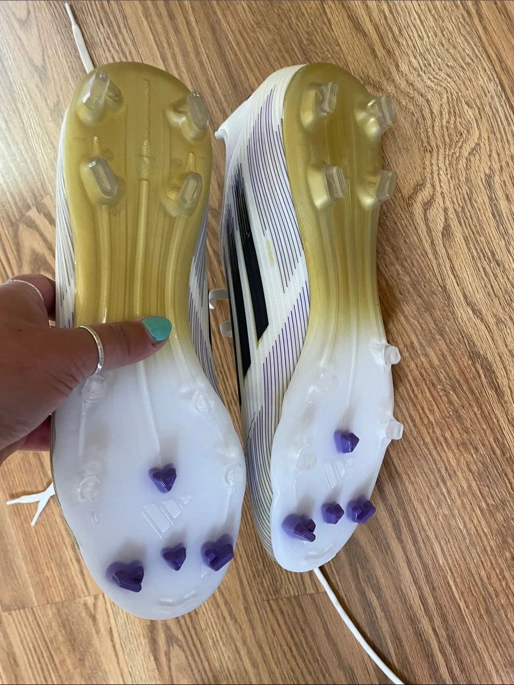 adidas F50 men’s soccer cleats size 9.5.